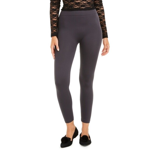 Hue Brushed Seamless Leggings, Size Medium/Large - Khaki New With Tags Rare item - Picture 1 of 2